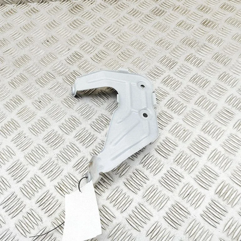 Fender mounting bracket – BMW X3 G01 (2018-2024)