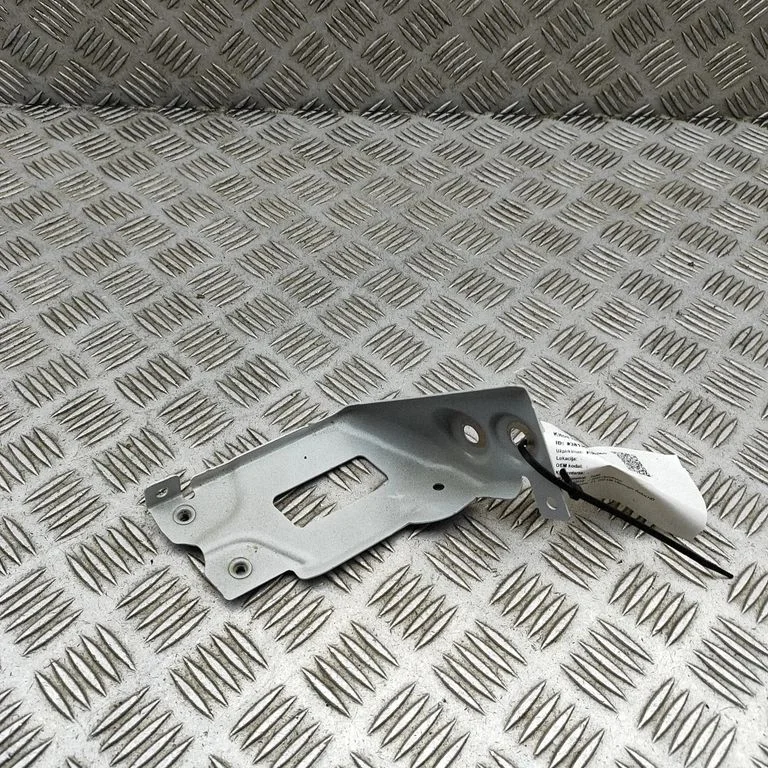 Fender mounting bracket – BMW X6 G06 (2019-)