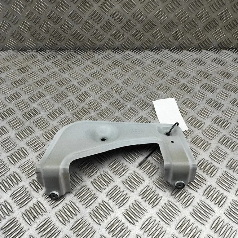 Fender mounting bracket – BMW X6 G06 (2019-)