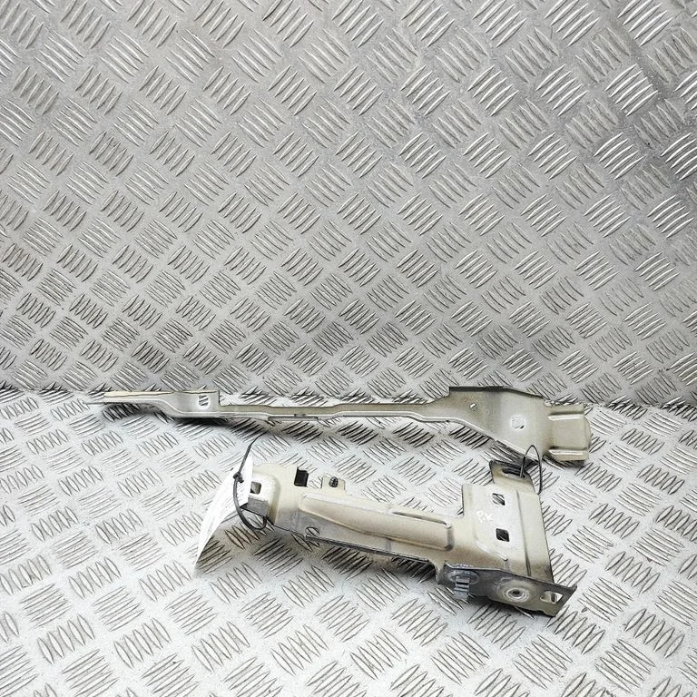 Fender mounting bracket – Mercedes-Benz EQS V297 (2021-)