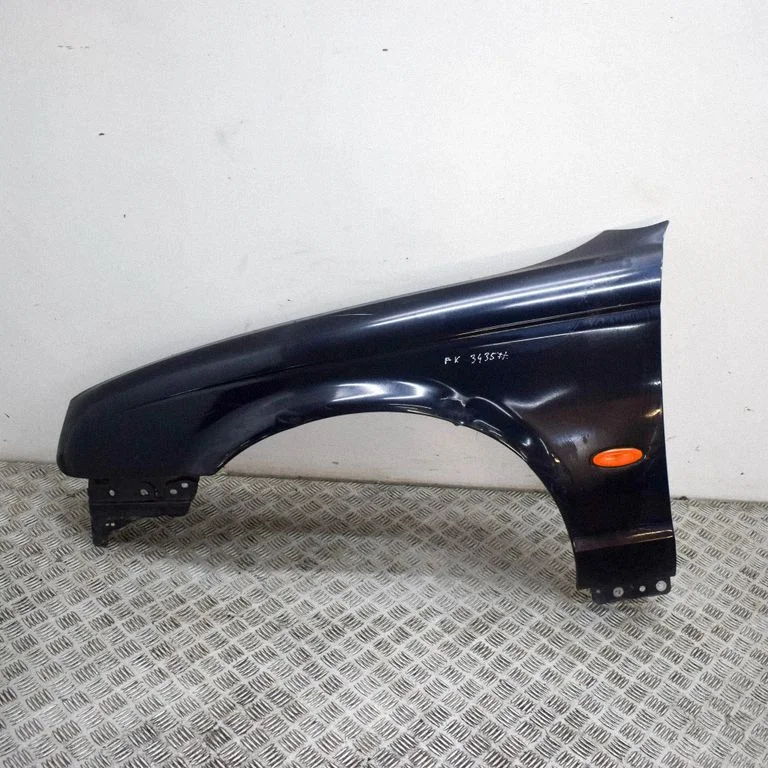 Spārns XR826897