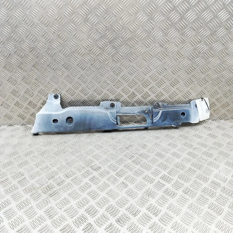 Wspornik błotnika HY3216151AA
