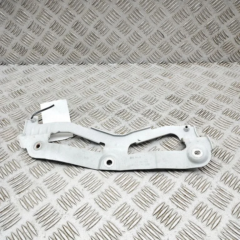 Fender mounting bracket – Audi RS6 C8 (2019-)