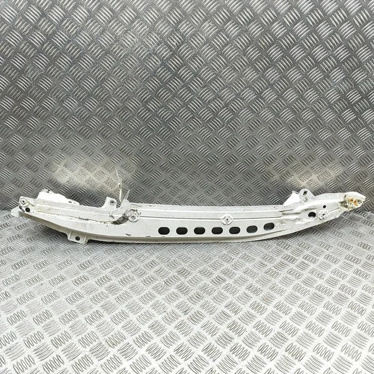 Spārna kronšteins 7L5805176A