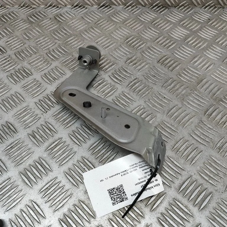 Poritiiva kinnitusklamber 31371011