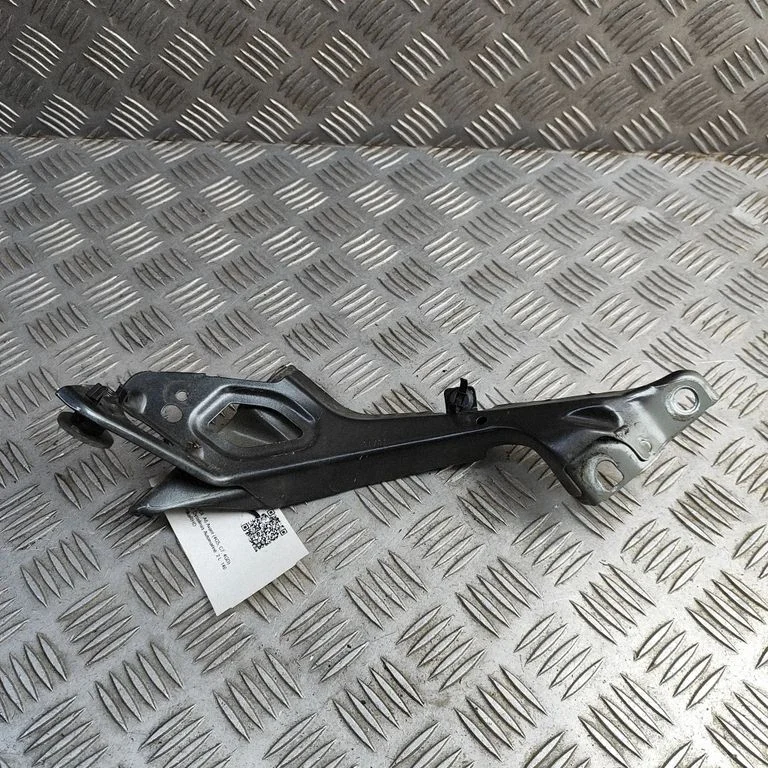 Wspornik błotnika 4G0821135A