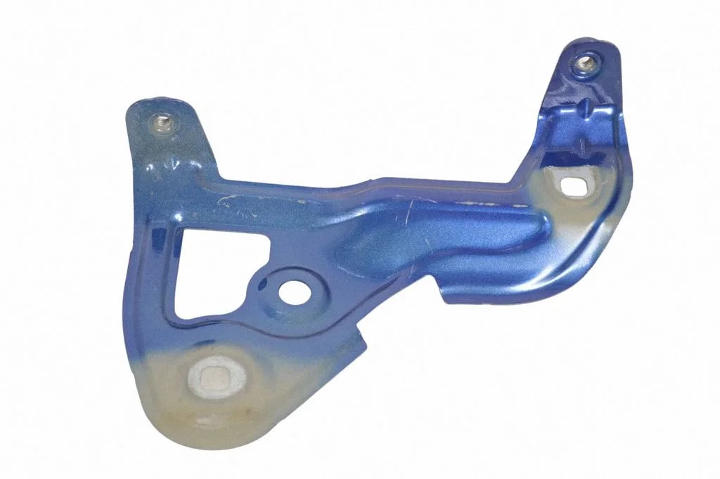 Fender mounting bracket 7419406