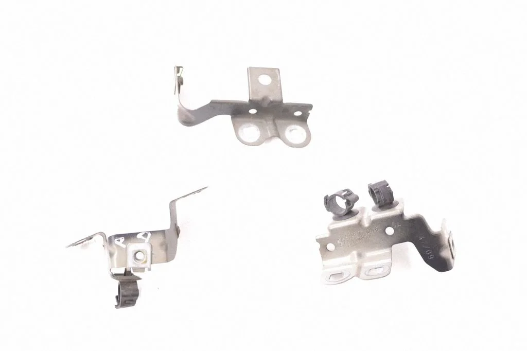 Fender mounting bracket 7193426