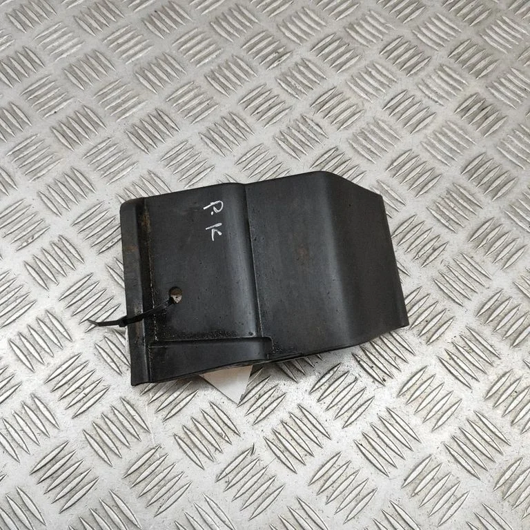 Spārna reste KPF151W81