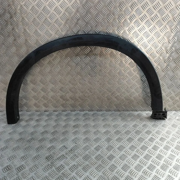 Front arch trim KPF151W31