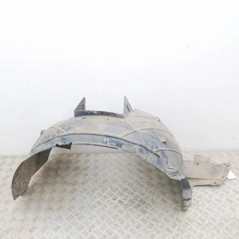 Priekšējais riteņa arkas dubļusargs 7C0809958G