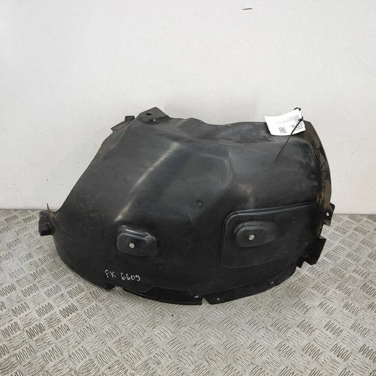 Priekšējais riteņa arkas dubļusargs A9106840200