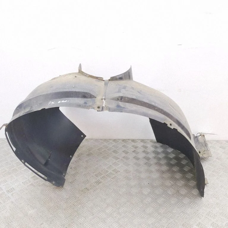 Front wheel arch liner splash guards 1T3805911