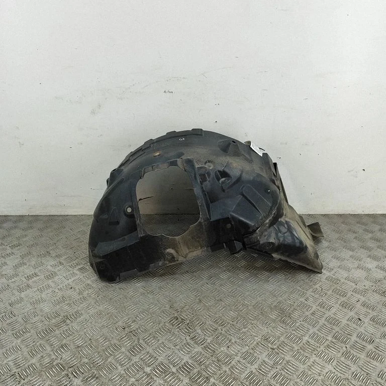 Front wheel arch liner splash guards NE5156130