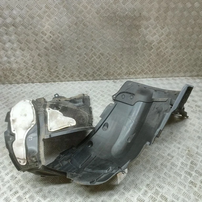 Front wheel arch liner splash guards 638425MP0A