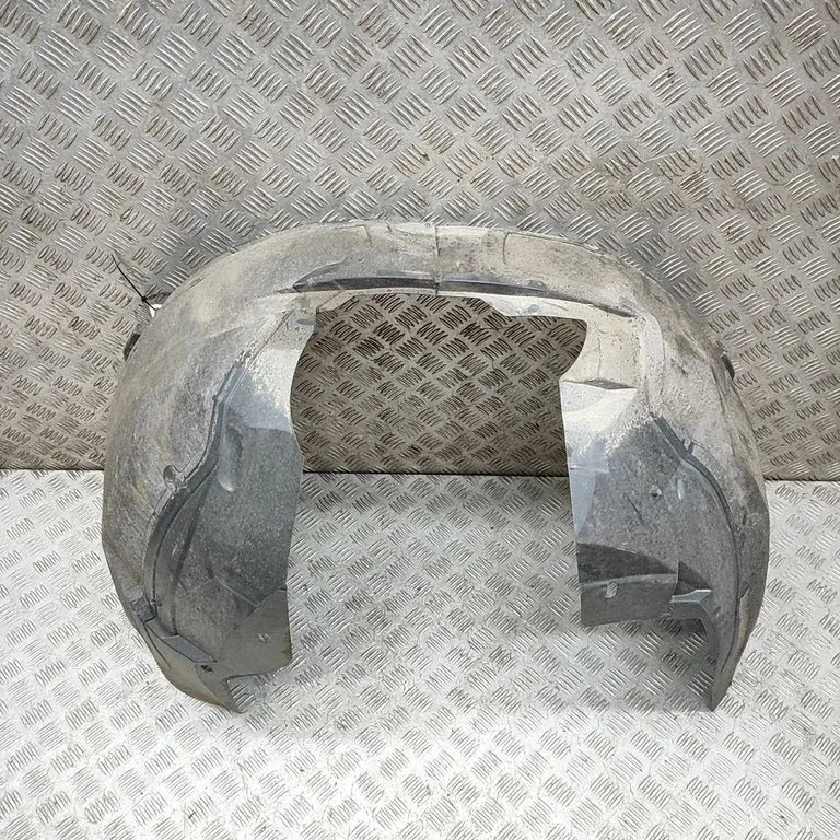 Front wheel arch liner splash guards 68086927AA