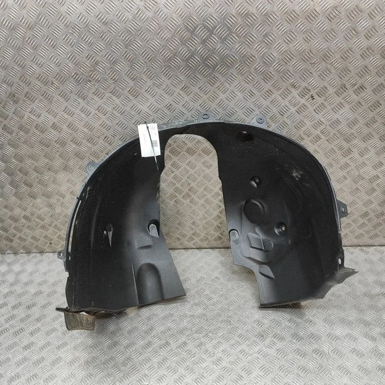 Front wheel arch liner splash guards SC2E3102110