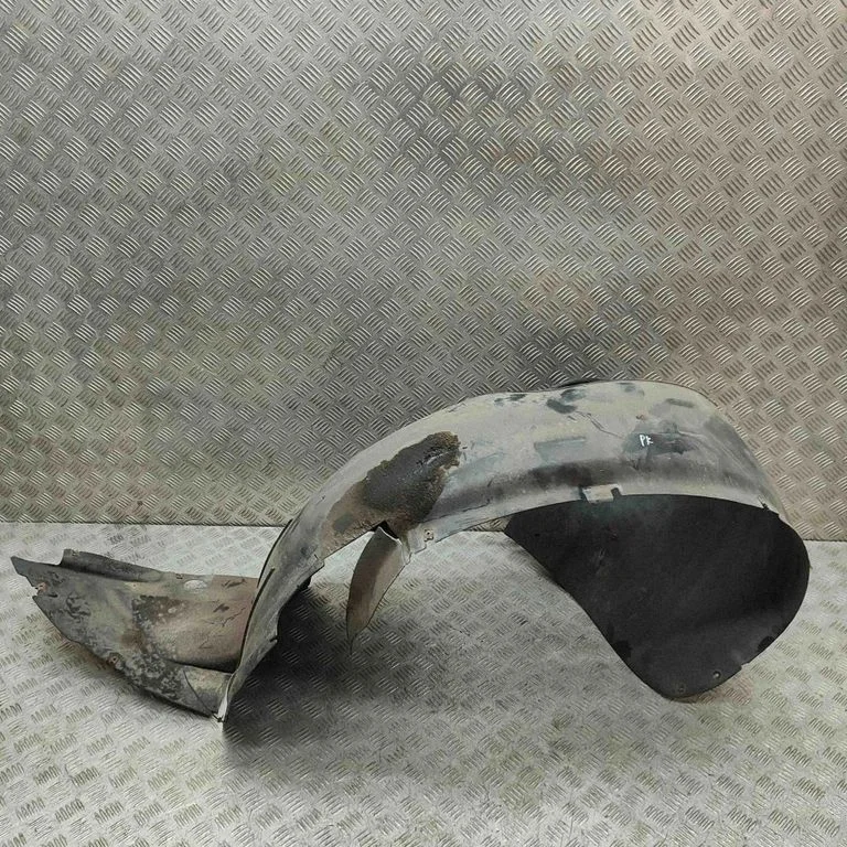 Priekšējais riteņa arkas dubļusargs 3D0809957M