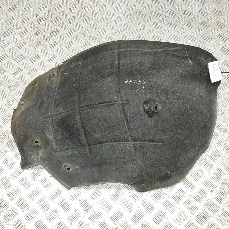 Front wheel arch liner splash guards 6W837F01FBE
