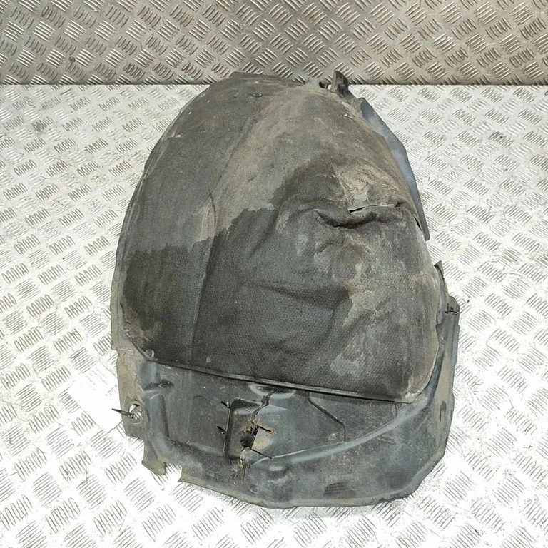 Nadkole przednie FK7216A579AE