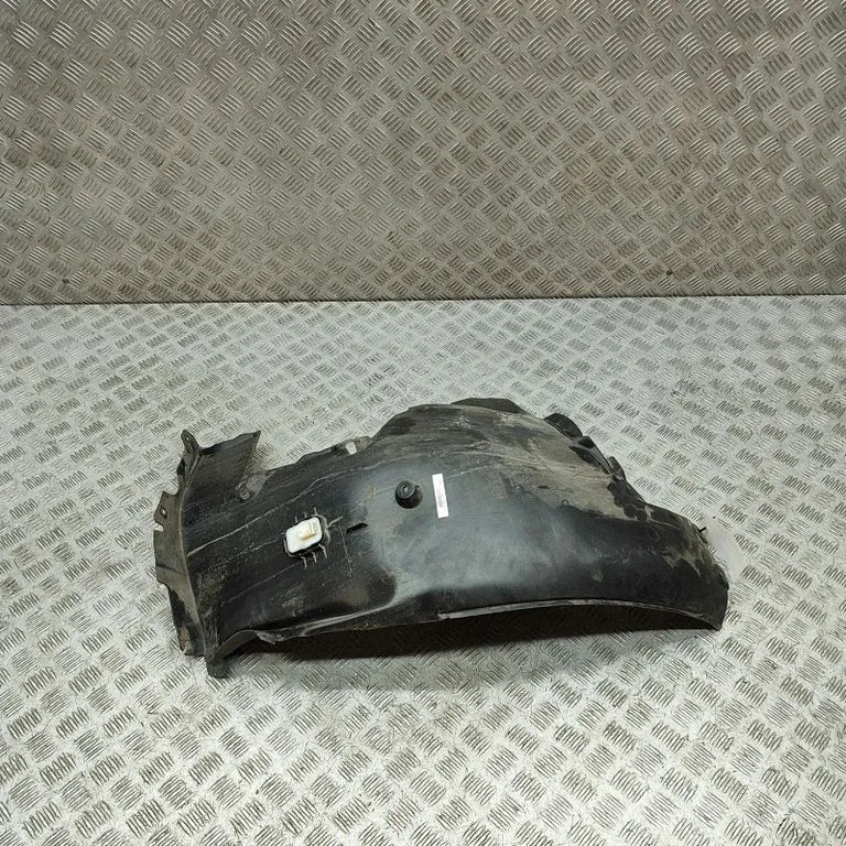 Nadkole przednie 992805170E