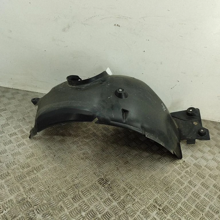 Front wheel arch liner splash guards 7213427