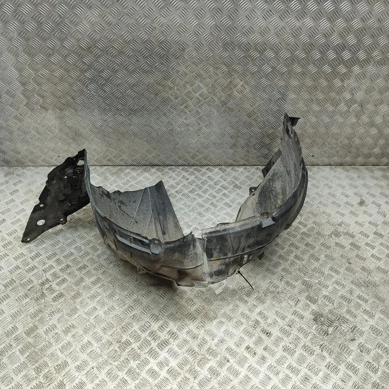 Front wheel arch liner splash guards 638425SK0A