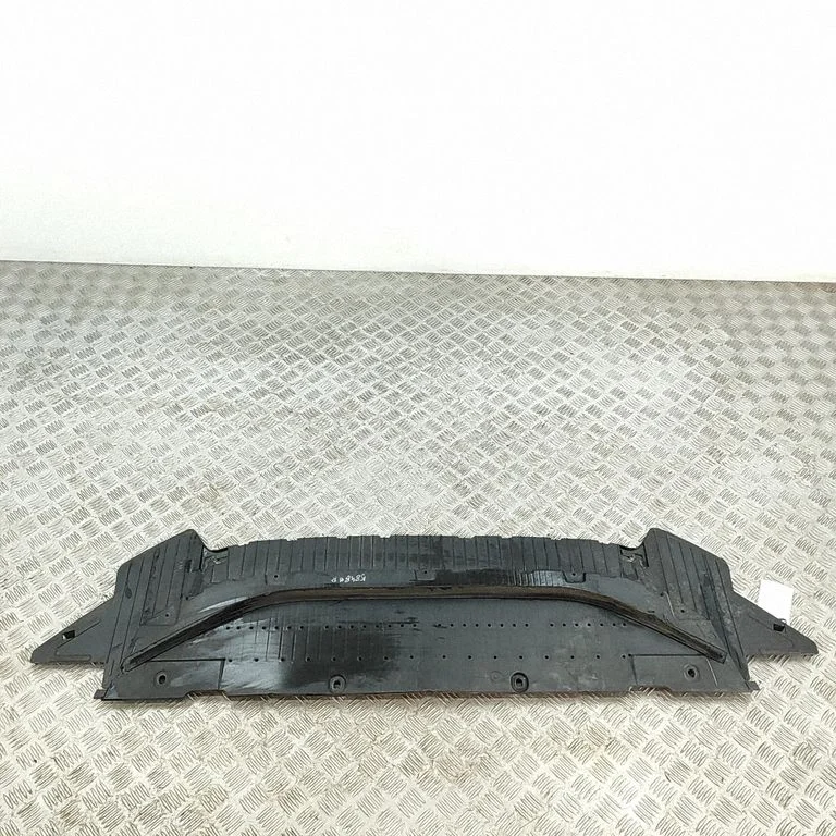 Bampera dibena aizsargs 4G0890432H