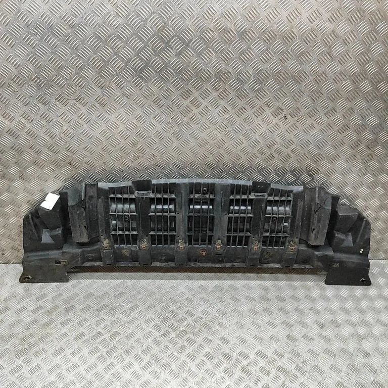 Esistange põhjakaitse CV44A8B384AD