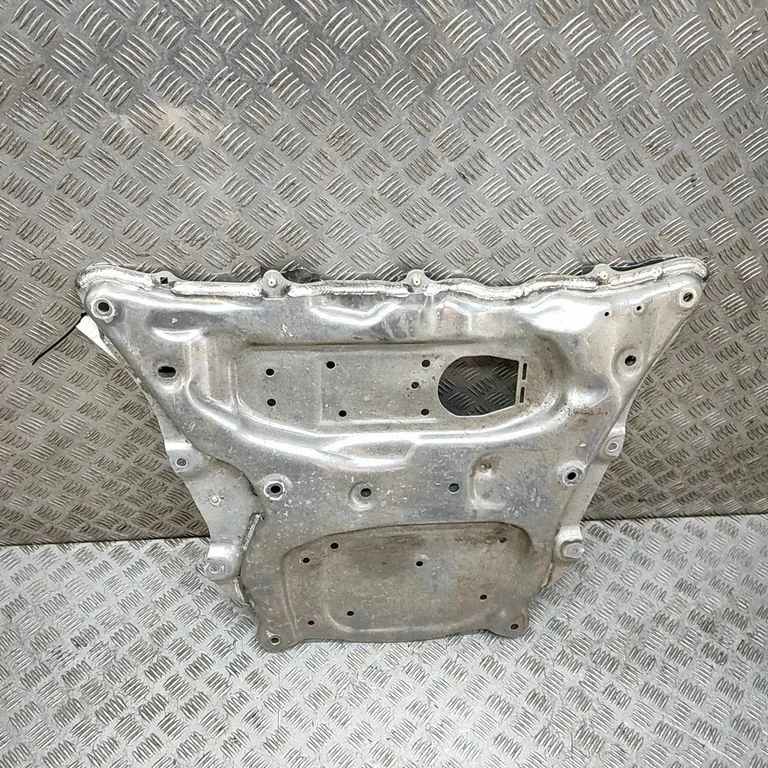 Engine splash shield/under tray 6862071