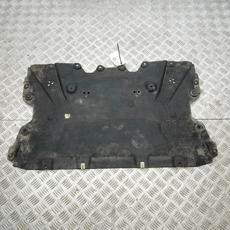 Engine splash shield/under tray 7488440