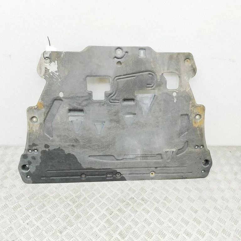 Engine splash shield/under tray 31497612