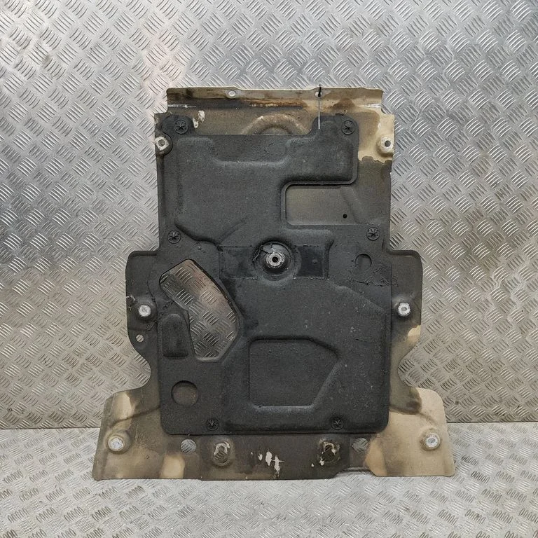 Motora dibena aizsargs FPLA5F002AA