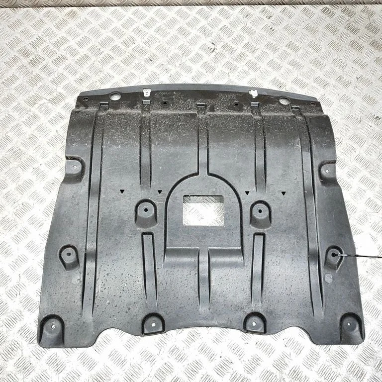 Engine splash shield/under tray – BMW X5M G05 F95 (2019-)