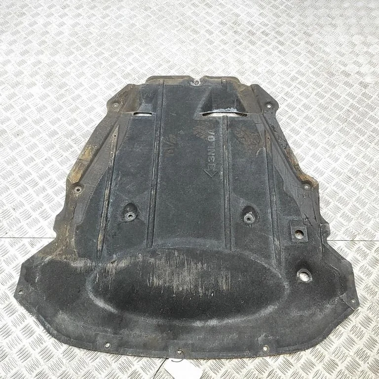 Motora dibena aizsargs 758923NL0A