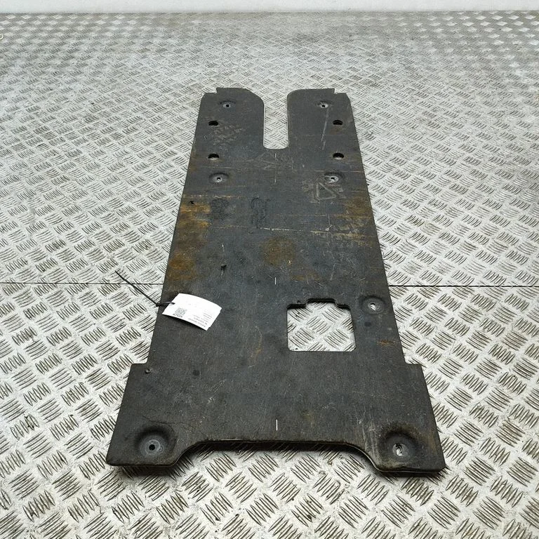 Osłona silnika (pod silnik) M8D214385AA