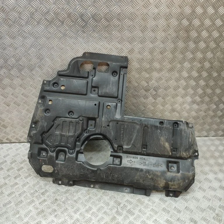 Motora dibena aizsargs 5144112255