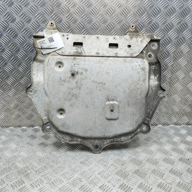 Engine splash shield/under tray N24734H80C