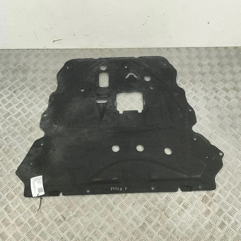 Motora dibena aizsargs LX6B6B629AE
