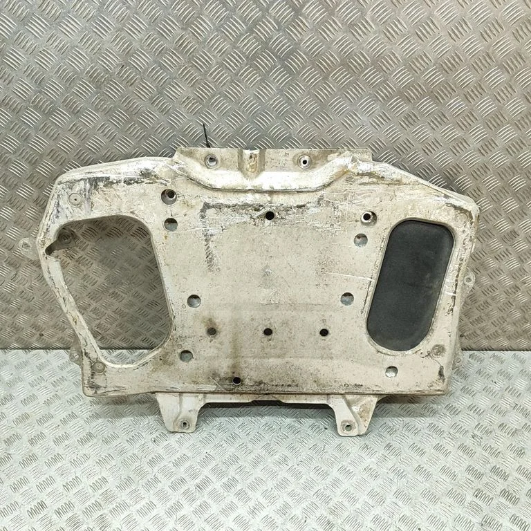Motora dibena aizsargs HPLA7E063CA