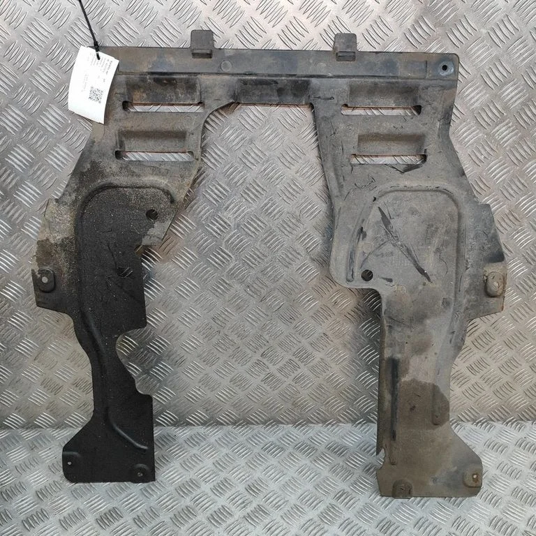 Engine splash shield/under tray 95297733