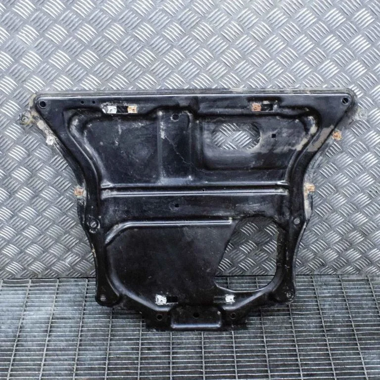 Engine splash shield/under tray – BMW 3 Series F30 F35 F31 (2012-2018)