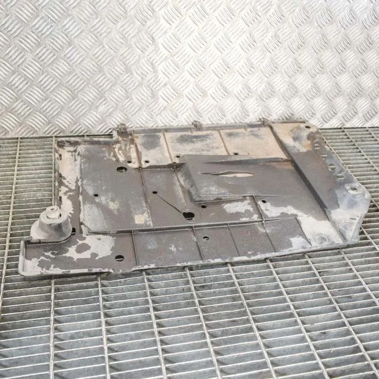 Osłona silnika (pod silnik) 5816802050