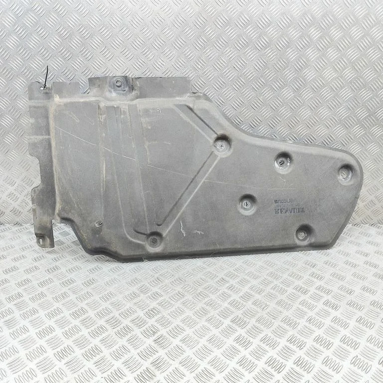 Keskmine põhjakaitse 748A25334R