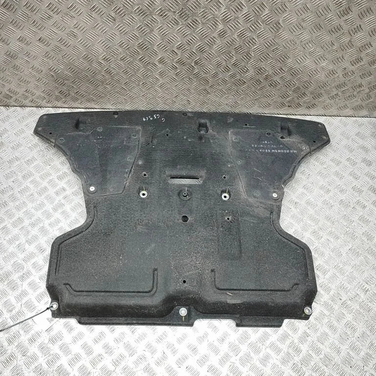 Center/middle under tray cover – KIA EV6 (2021-)