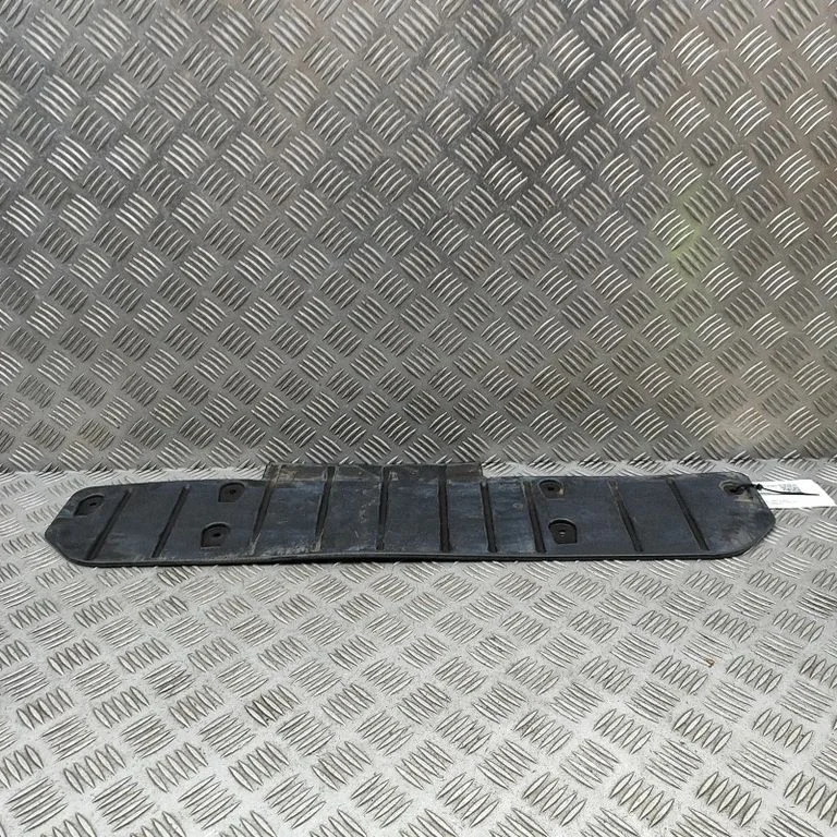 Center/middle under tray cover – BMW iX1 (2022-)