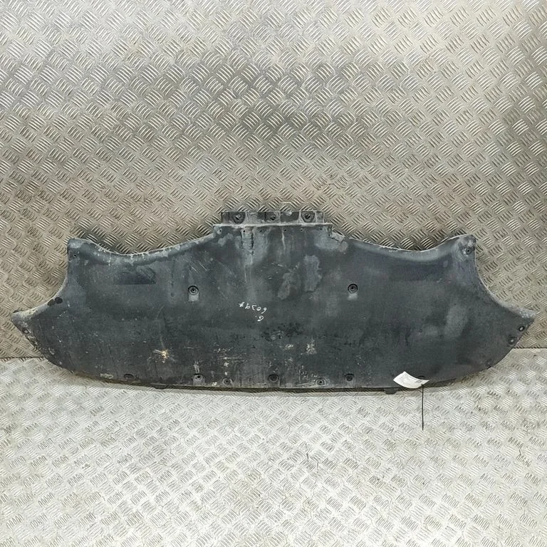 Center/middle under tray cover 149400700C