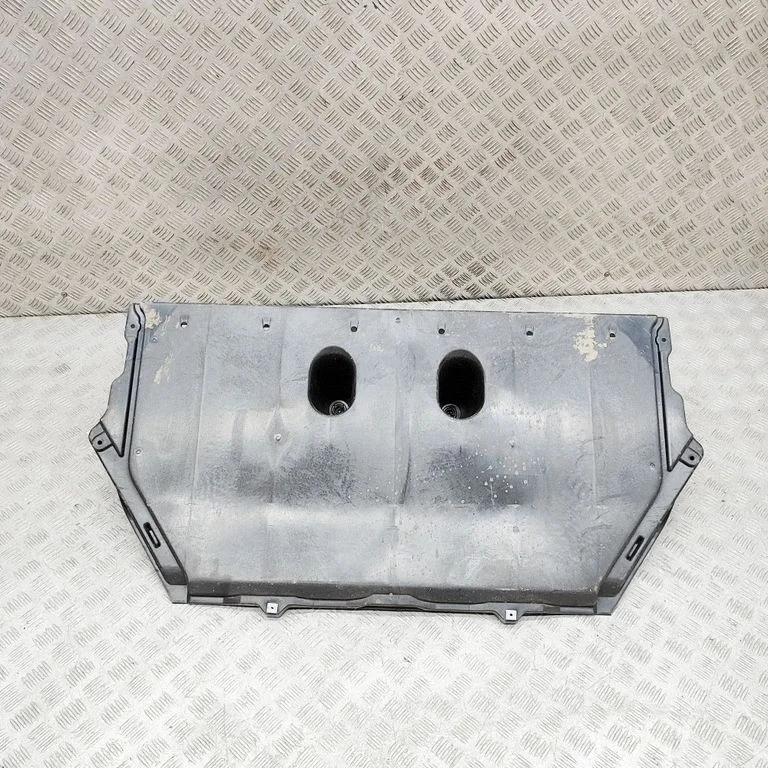 Osłona podwozia środkowa 5826C42040