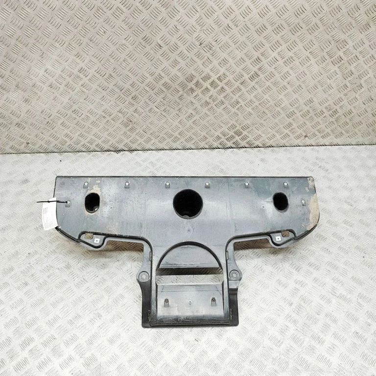 Osłona podwozia środkowa 5828C42020