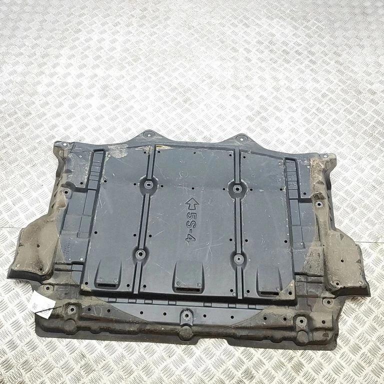 Center/middle under tray cover 748N35SK0B